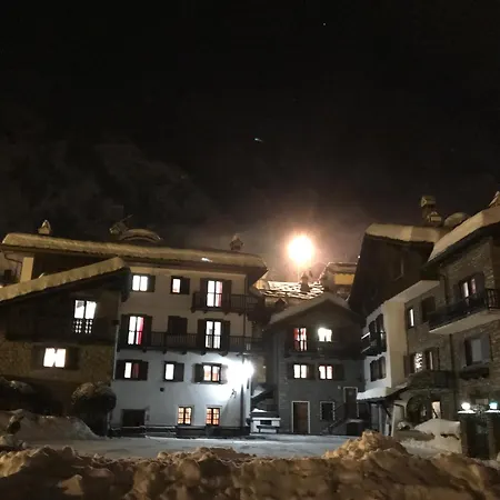 Apartamento Hameau De Jadis *