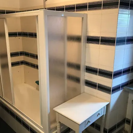 Hameau De Jadis Apartman