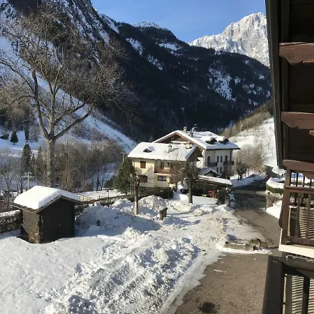 Hameau De Jadis Apartment