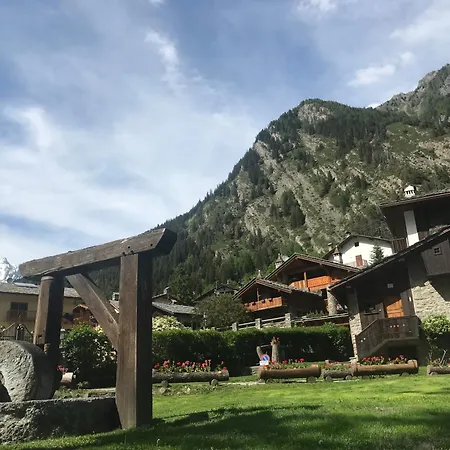 Apartamento Hameau De Jadis *